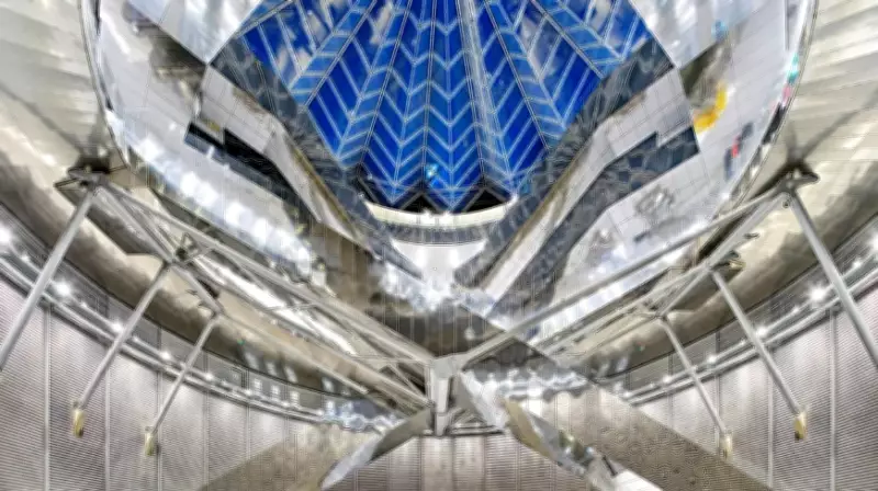 Paris investe 40 bilhões de euros em metrô para reduzir desigualdades e emissões de carbono