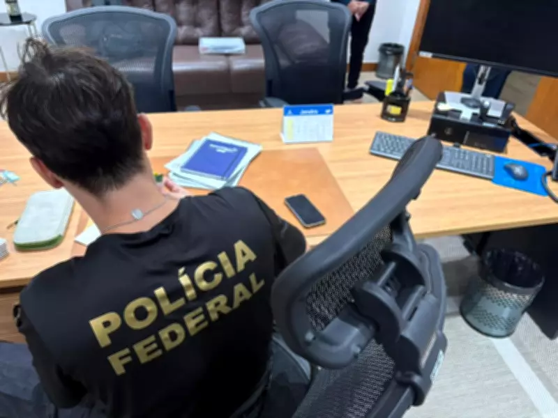 PF retorna a condomínio de ex-presidente do Rioprevidência e apreende sistema de vigilância