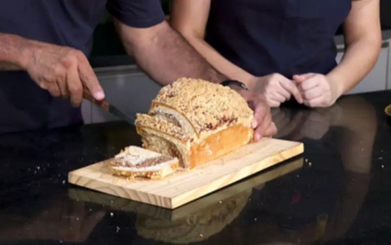 Pão Alemão Caseiro: Receita Tradicional Custa R$ 18,35 e Evoca Memórias Afetivas