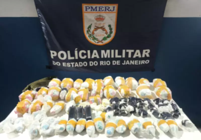 Polícia apreende mais de 8 kg de drogas em imóvel usado como depósito pelo tráfico em Paraty