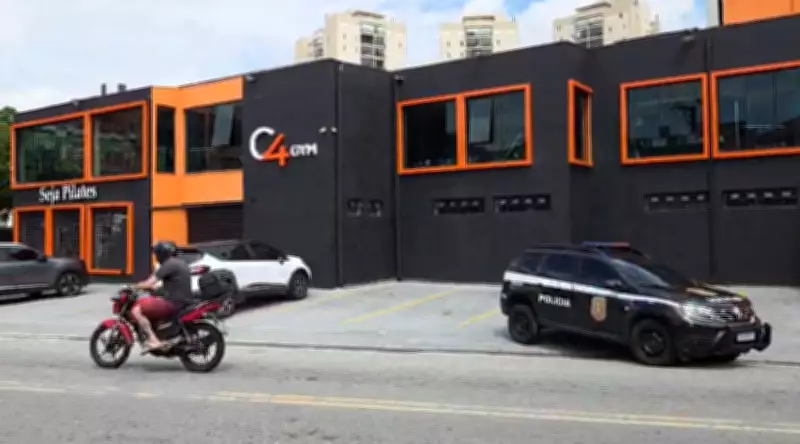 Polícia investiga morte de professora após contato com piscina de academia em São Paulo