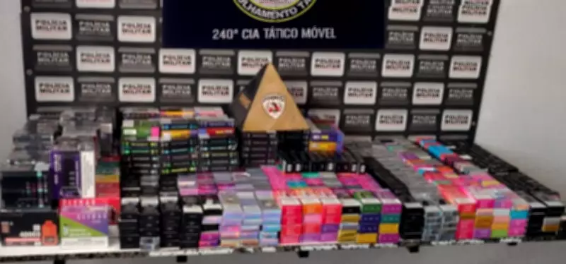 Polícia Militar apreende 984 cigarros eletrônicos ilegais em Divinópolis e prende jovem