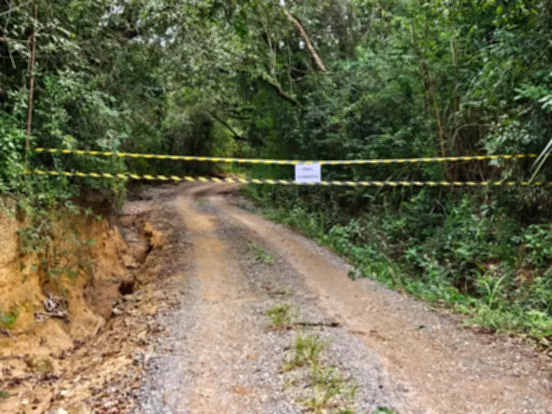 Ponte na zona rural de SP é interditada por risco de desabamento após chuvas fortes