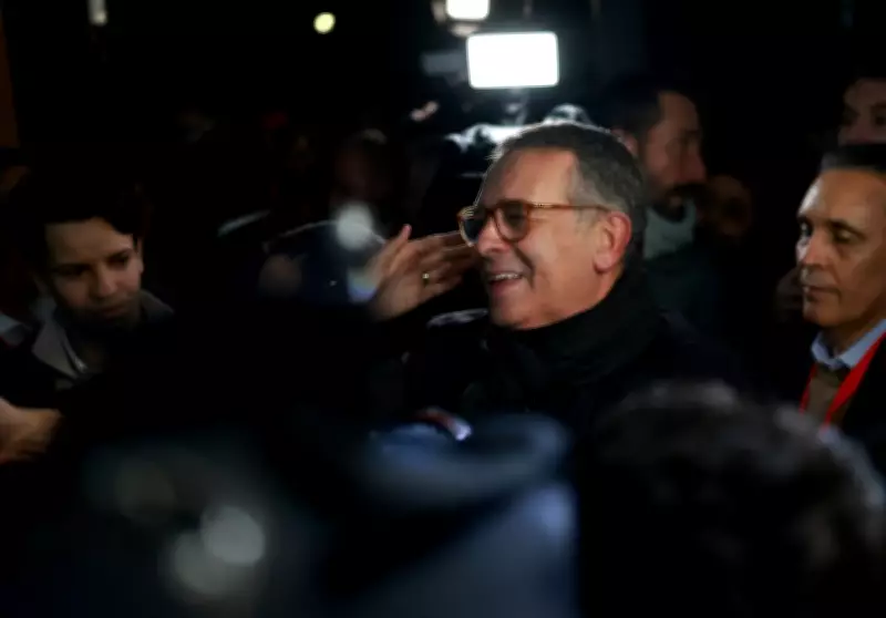 Portugueses elegem António José Seguro presidente em segundo turno histórico