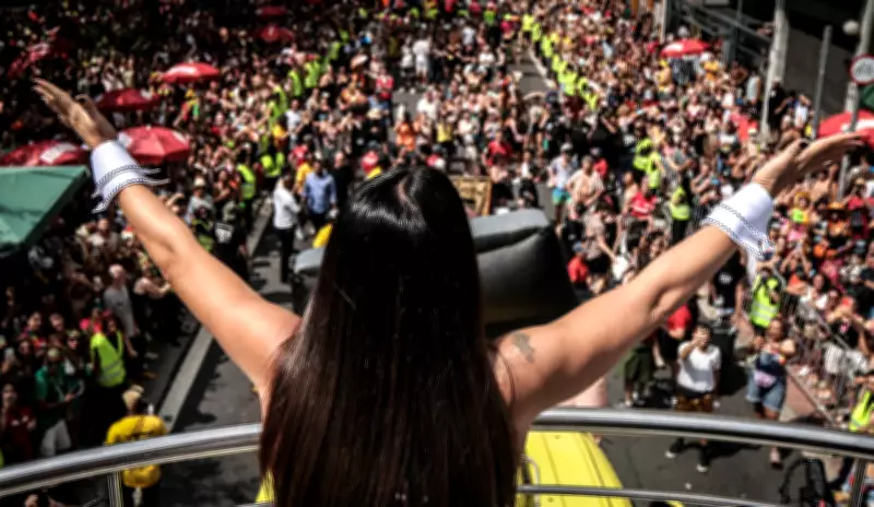 Pré-Carnaval de SP começa com 177 blocos e críticas à gestão municipal