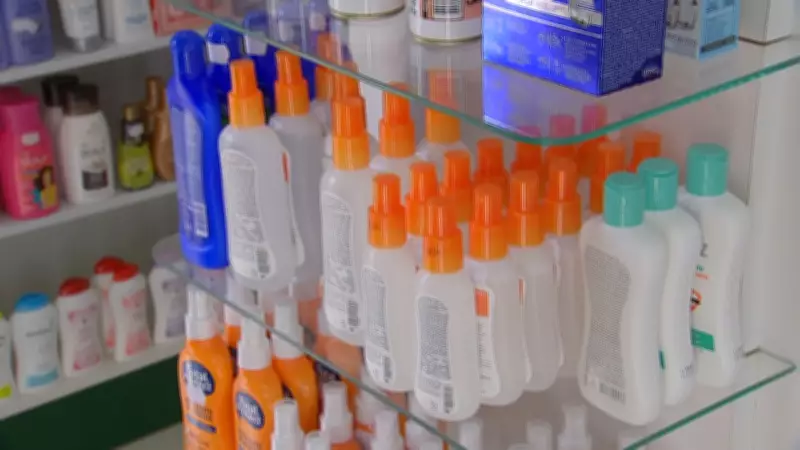 Procon de Taubaté revela diferença de até 80% nos preços de repelentes em farmácias