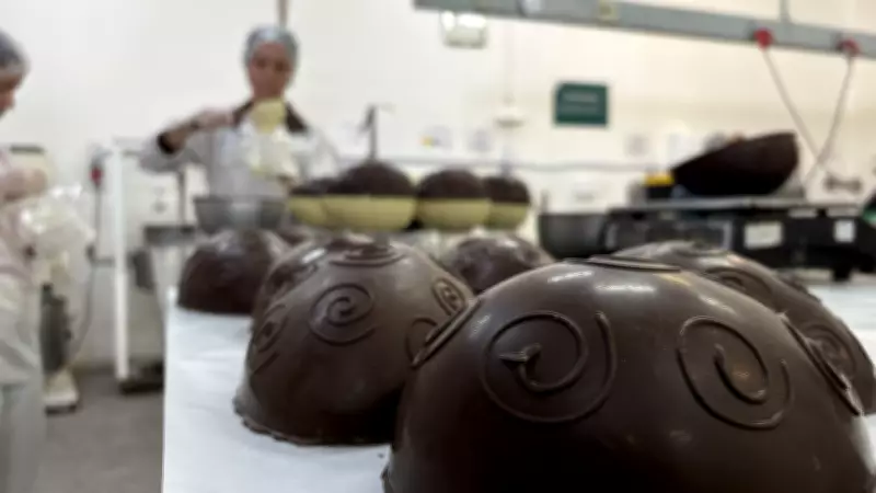 Produção de chocolate em Gramado cresce 20% antes da Páscoa, impulsionando economia local