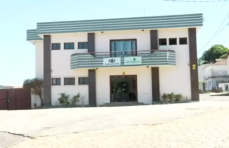 Produtores de café aguardam ressarcimento após fechamento de armazém em Muzambinho