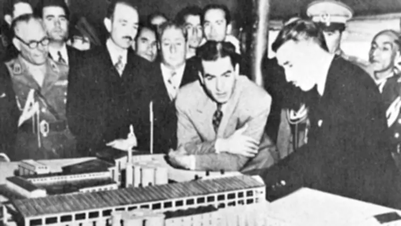 Programa Nuclear Iraniano: A História Esquecida do Apoio dos EUA e a Tensão Atual