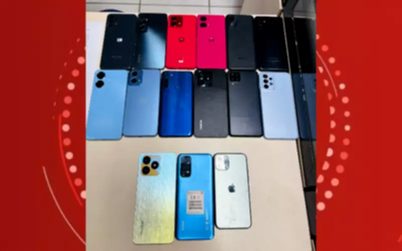 Proprietário de loja é preso por receptação após apreensão de 15 celulares roubados em Feira de Santana
