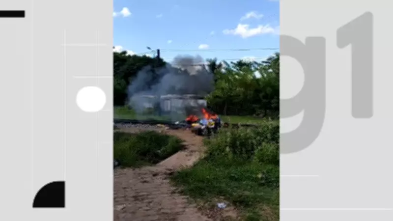 Protesto em Alto do Mateus interrompe circulação de trens entre João Pessoa e Santa Rita