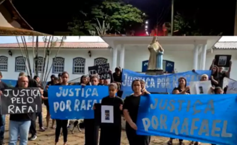 Protesto em Ibertioga por jovem morto a facadas no carnaval: família pede justiça