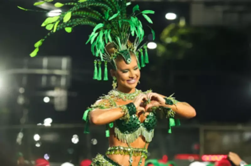 Rainhas de Bateria Brilham em Ensaios Finais do Carnaval Carioca