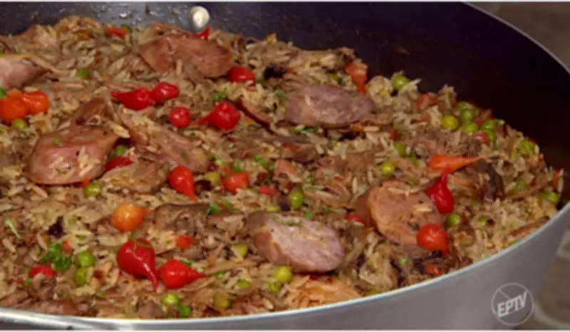 Receita de Arroz com Maminha: Aprenda a Fazer Essa Delícia Diretamente de Pedreira, SP