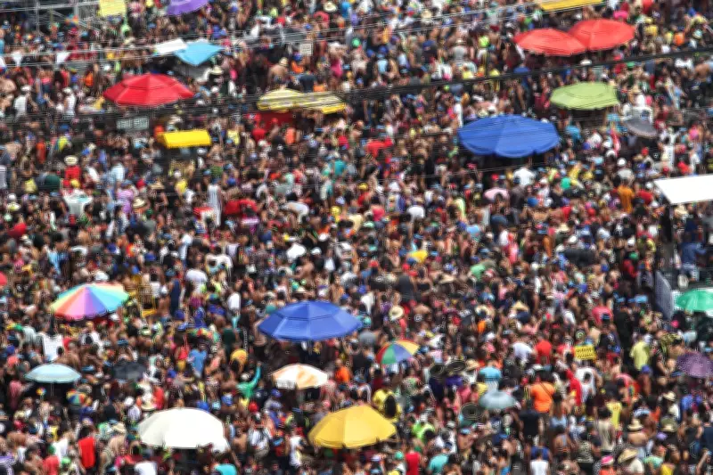 Recife vibra com programação intensa no Sábado de Zé Pereira do Carnaval 2025