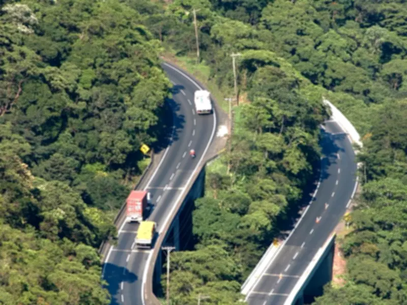 Rodovia Anchieta passa por obras de modernização para aumentar segurança viária
