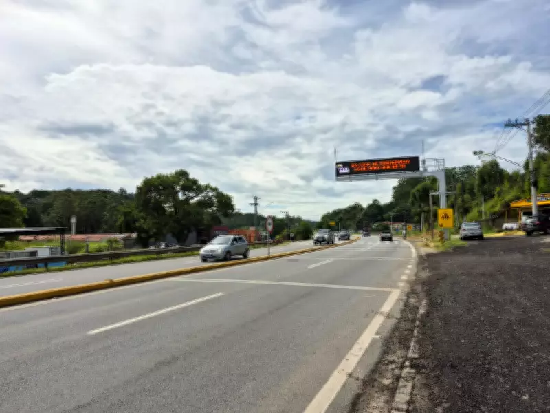 Rodovia Mogi-Bertioga é liberada após interdição por chuvas intensas em SP