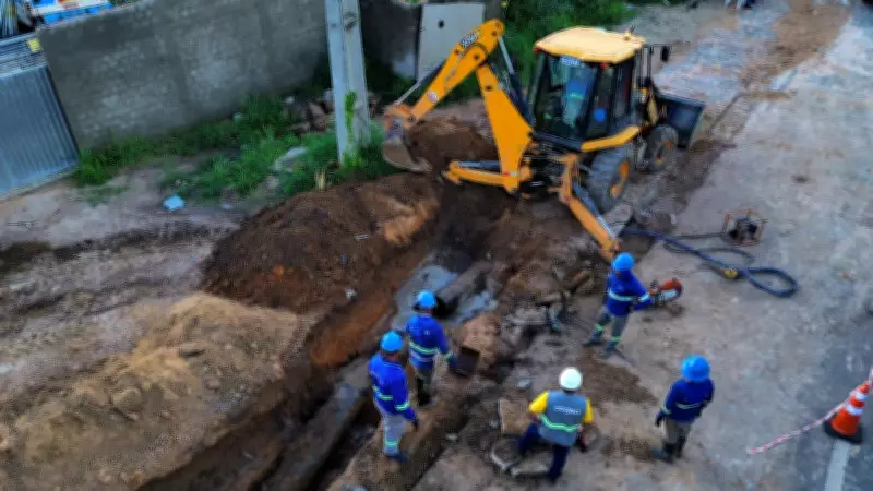 Rompimento de adutora deixa Zona Sul de Teresina sem água; previsão de retorno é terça-feira