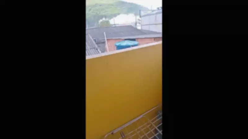 Rompimento de tubulação na ETA Guandu causa alagamentos e danos em Nova Iguaçu