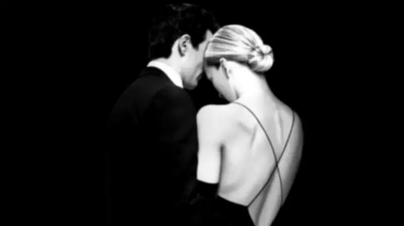 Ryan Murphy lança 'História de Amor' sobre romance trágico de John Kennedy Jr. e Carolyn Bessette