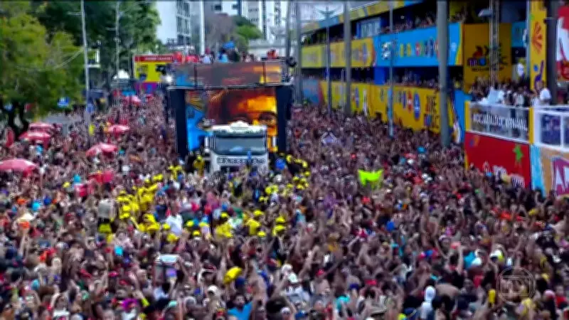 Salvador entra para o Livro dos Recordes com maior Carnaval de Trio Elétrico do mundo