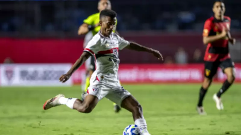 São Paulo negocia cláusula de prioridade com Flamengo para afastar assédio por Marcos Antônio
