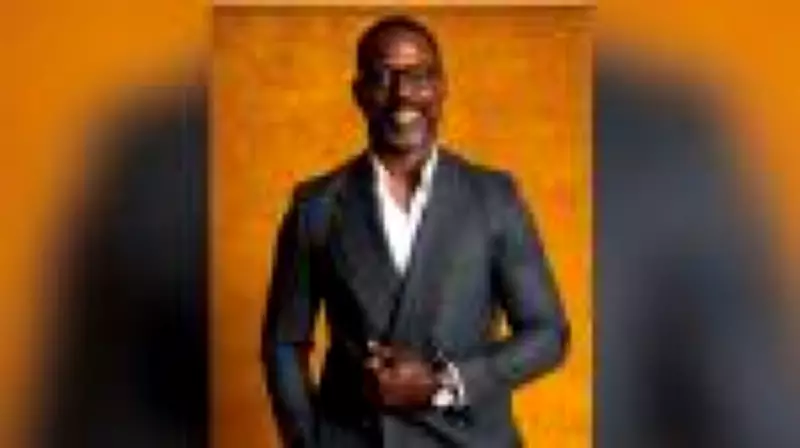 Sterling K. Brown defende representação de homens negros íntegros na TV em entrevista exclusiva