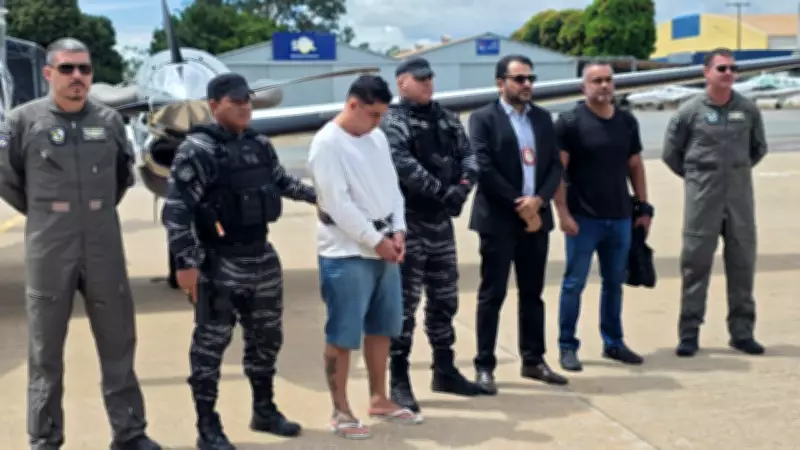 Suspeito de matar PM em Cuiabá chega à capital após transferência do Rio de Janeiro