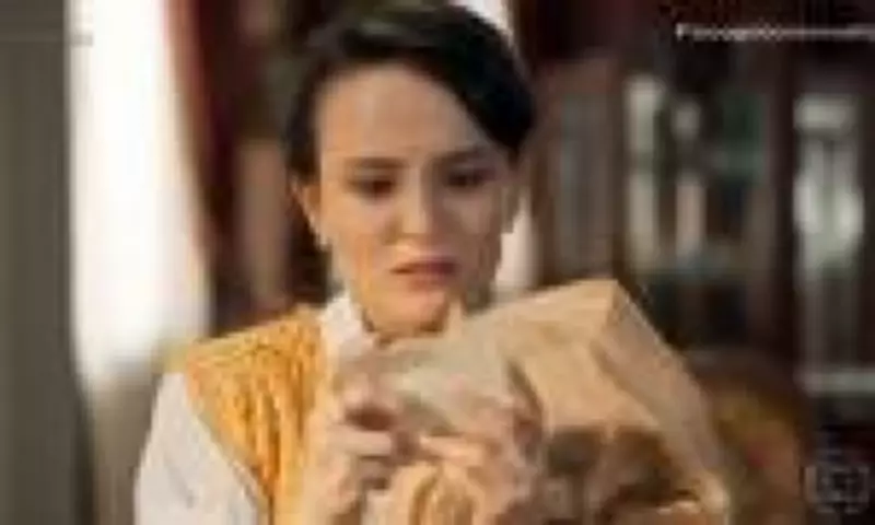 Êta Mundo Melhor! desta terça: Zulma comemora plano e Candinho revela casamento forçado