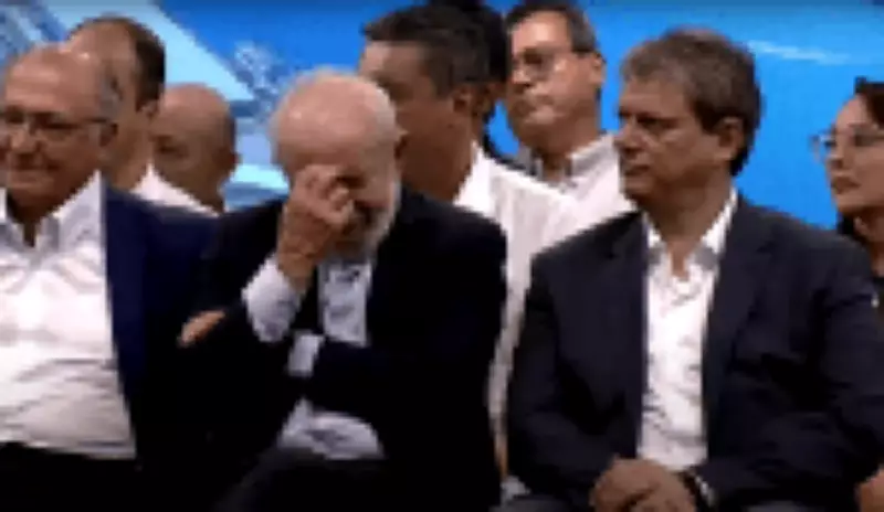 Tarcísio critica homenagem a Lula no Carnaval: 'Faltaram alas do Mensalão e roubados do INSS'