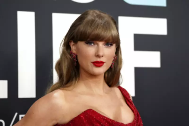 Taylor Swift é a artista que mais vendeu álbuns no mundo em 2025, diz IFPI