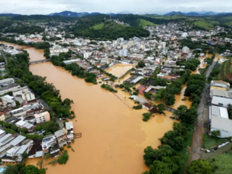 Temporal Devasta Cataguases: 220 mm em 4 Horas, 500 Desabrigados e Desaparecido