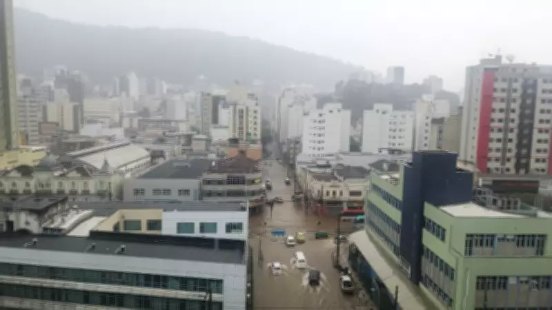 Temporal Volta a Castigar Juiz de Fora com Alagamentos e Precipitação Intensa