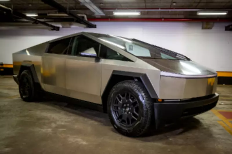 Tesla Cybertruck se envolve em acidente em SP e revela desafios da importação independente