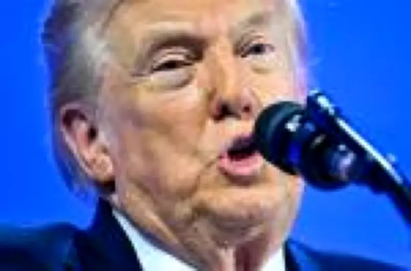 Trump acusa Suprema Corte dos EUA de ser influenciada por interesses estrangeiros em decisão sobre tarifas