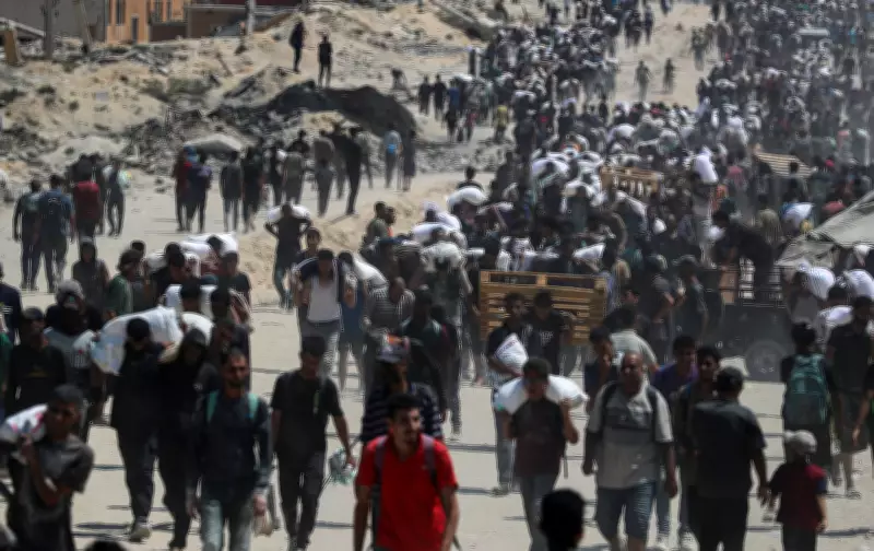 Trump Anuncia US$ 5 Bilhões em Ajuda e Força de Paz para Gaza em Postagem