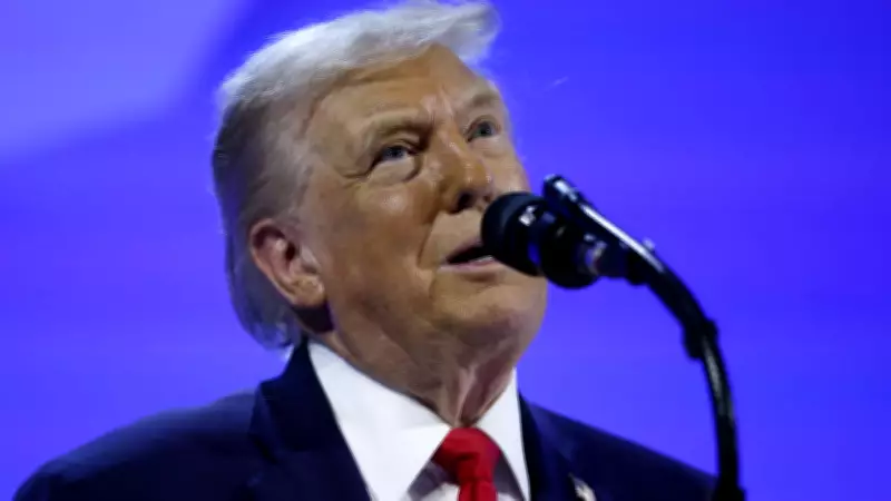 Trump critica Suprema Corte em discurso e anuncia novas tarifas globais