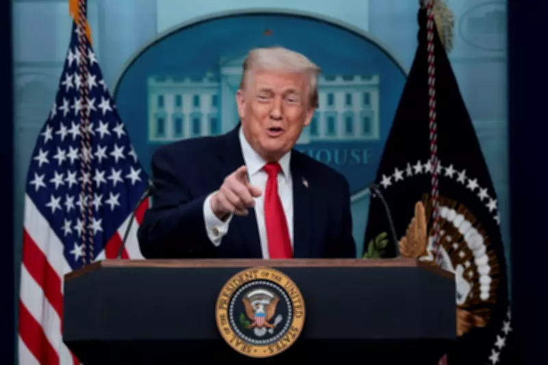 Trump eleva tarifa global para 15%; Brasil lidera beneficiados com maior redução