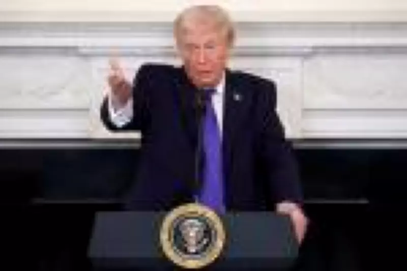 Trump promete tarifa global de 10% após derrota na Suprema Corte dos EUA