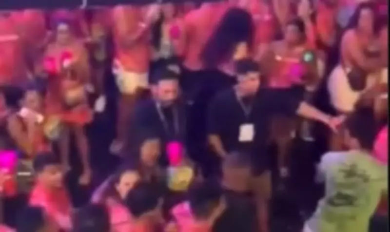 Vídeo viraliza com discussão entre foliões e Claudia Leitte no Carnaval de João Pessoa