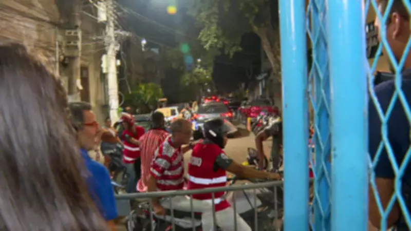 Viradouro executa operação cronometrada para mestre Ciça brilhar em dois momentos do desfile