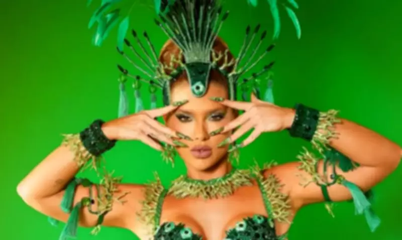 Virginia Fonseca tem desempenho constrangedor como rainha de bateria da Grande Rio