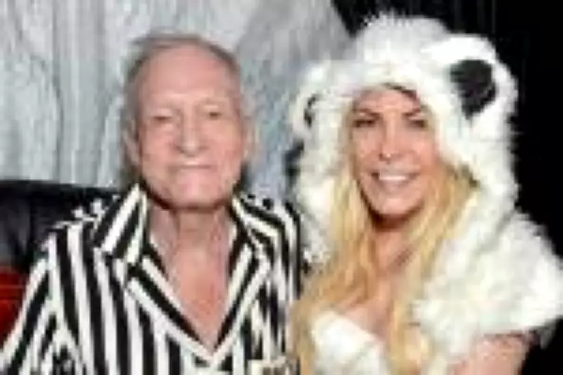 Viúva de Hugh Hefner acusa fundação Playboy de armazenar material criminoso sexual