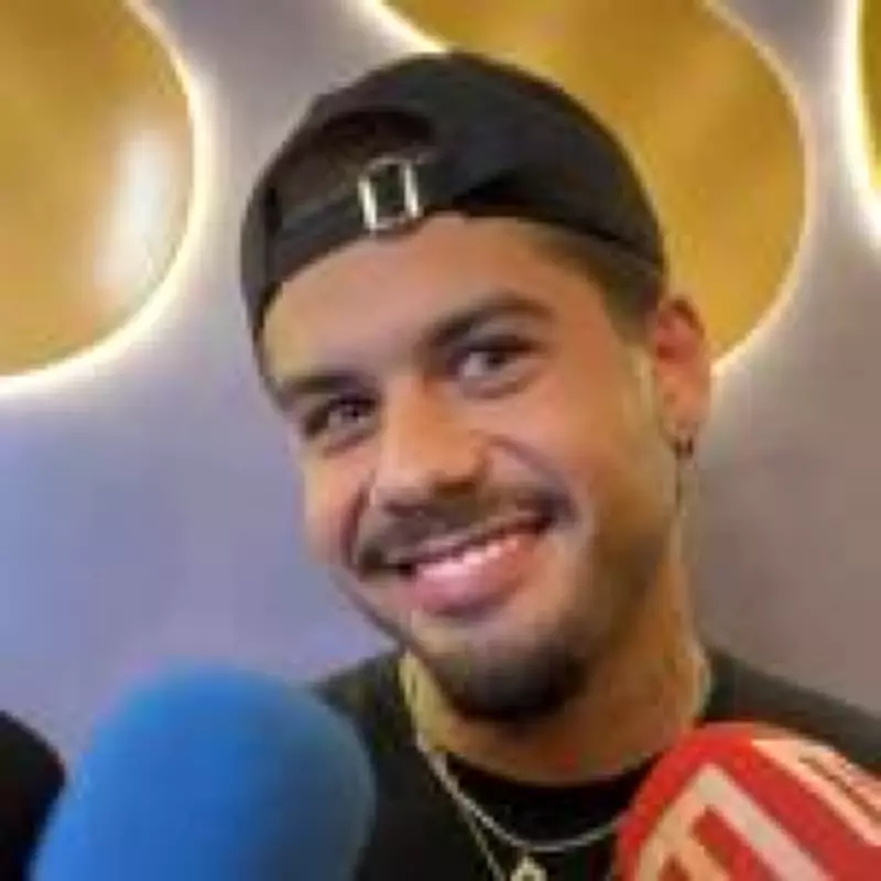 Zé Felipe envia mensagem de apoio a Virginia Fonseca após desfile da Grande Rio