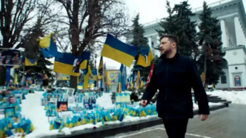 Zelensky afirma que Rússia falhou em objetivos após quatro anos de guerra na Ucrânia