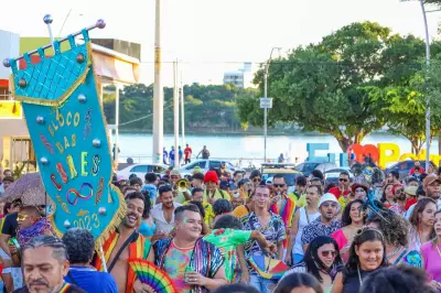 Bloco das Cores 2026 leva alegria e mensagem de respeito às ruas de Petrolina