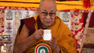 China afirma que Dalai Lama aparece 169 vezes em arquivos de Epstein; assessoria nega