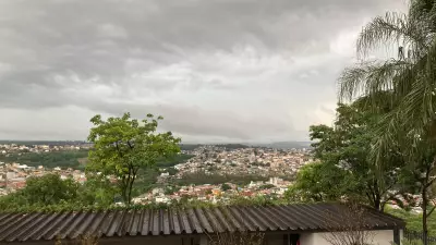 Frente fria traz tempestades e queda de temperatura ao Centro-Oeste de Minas Gerais