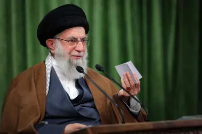 Funcionário israelense confirma morte de Ali Khamenei em ataque inicial
