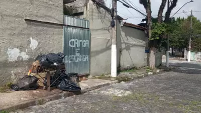Greve na coleta de lixo deixa bairros de Suzano com sacos acumulados nas calçadas